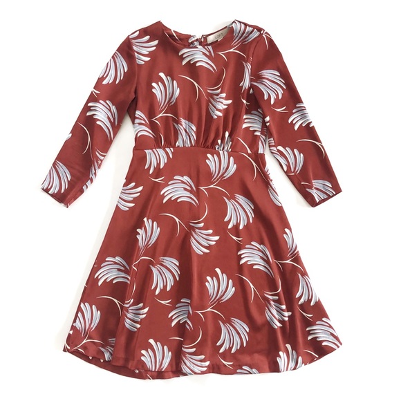 LOFT Dresses & Skirts - Loft Willow Patterned Long Sleeve Petite Dress